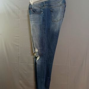 Torrid premium womens jeans distressed med wash